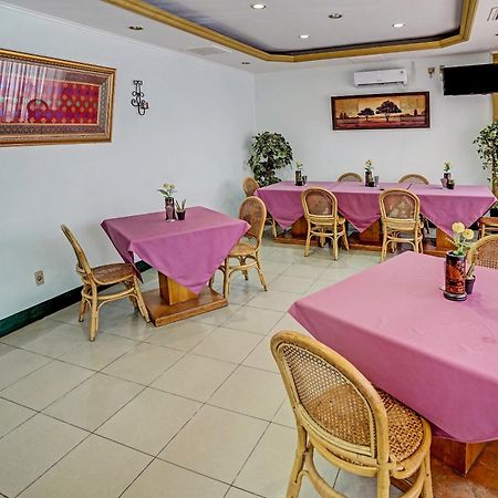 Super Oyo 91805 Hotel Wisma Bari Palembang Dış mekan fotoğraf