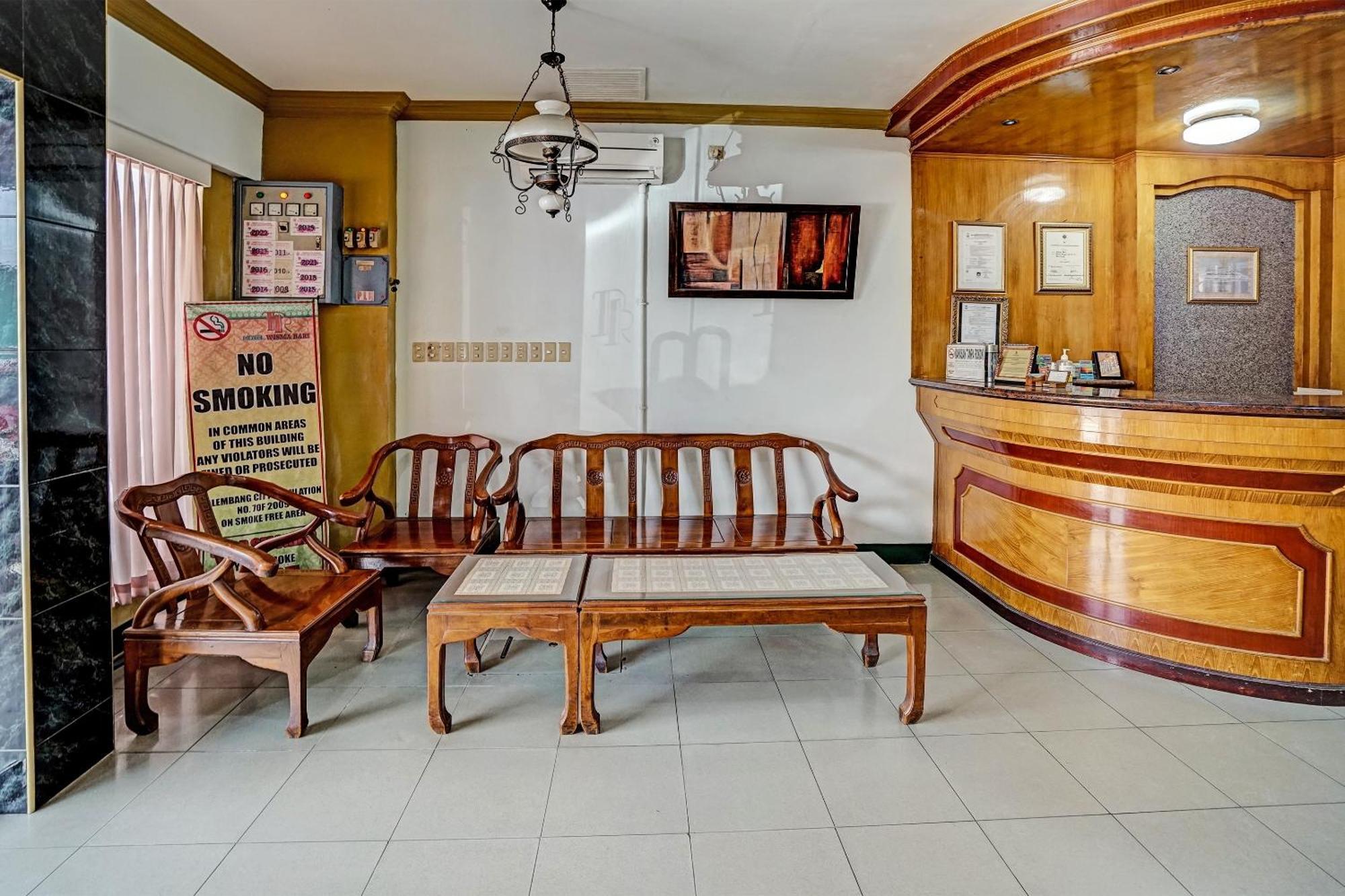 Super Oyo 91805 Hotel Wisma Bari Palembang Dış mekan fotoğraf