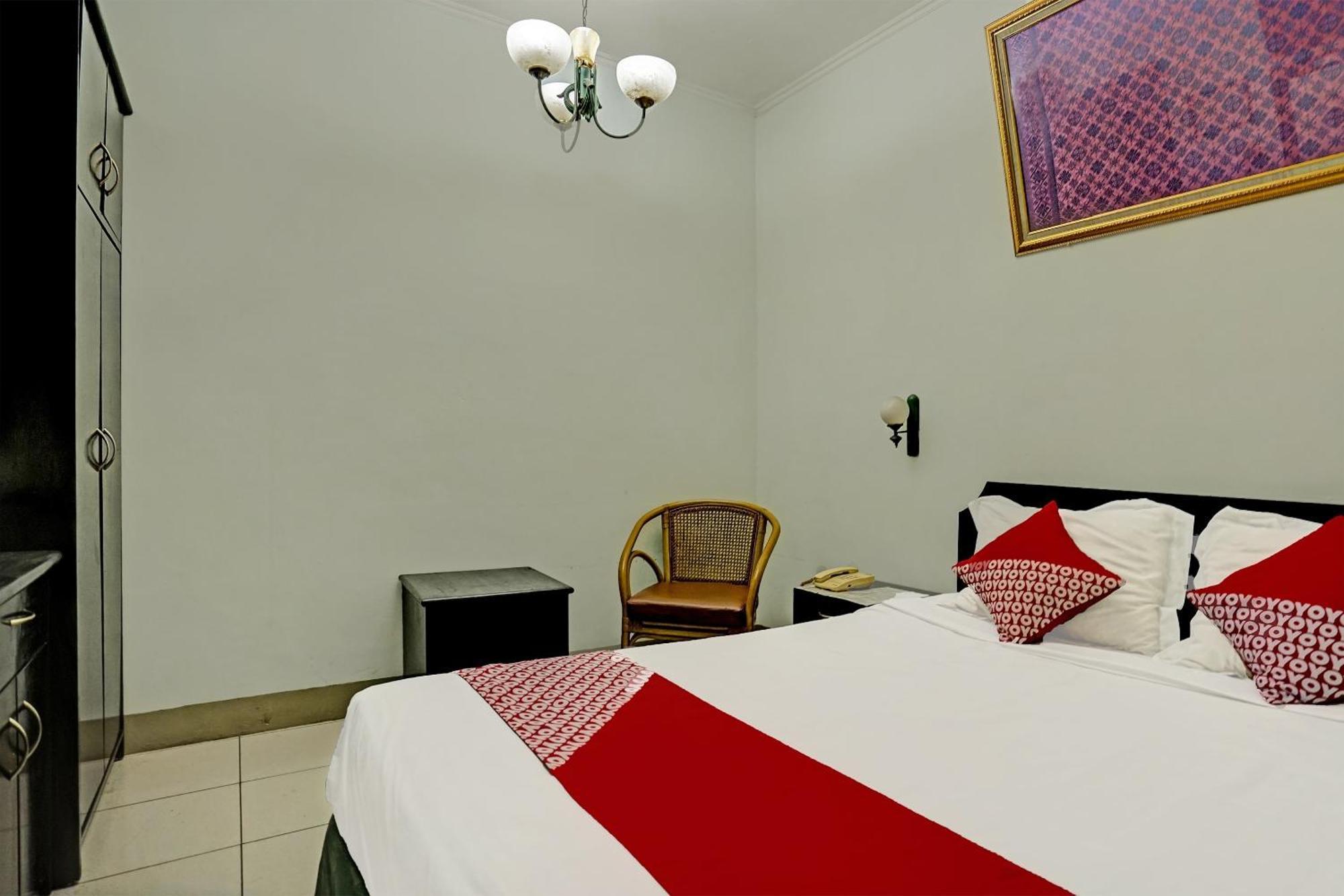 Super Oyo 91805 Hotel Wisma Bari Palembang Dış mekan fotoğraf